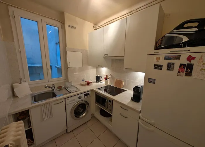Champs-elysées Appartement *